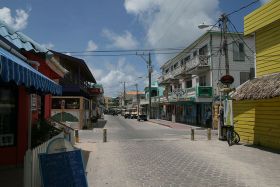 Barrier_Reef_Drive,_San_Pedro_Town, Ambergris Caye Belize – Best Places In The World To Retire – International Living